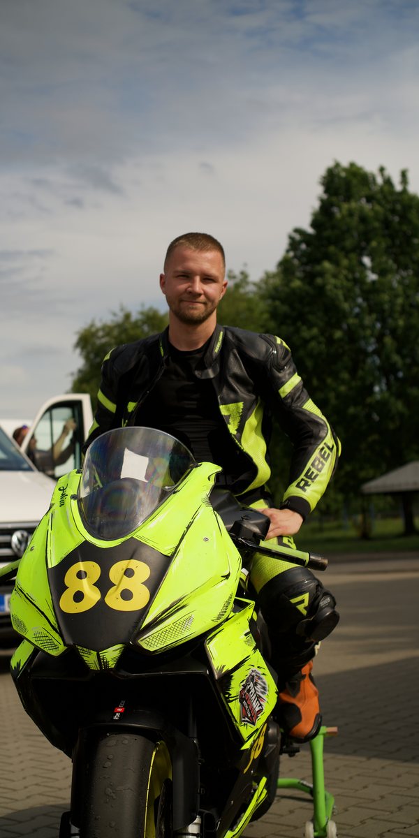 Crank Racing Team - kadr 6